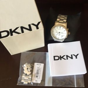 DKNY Silver watch. Used in good condition.